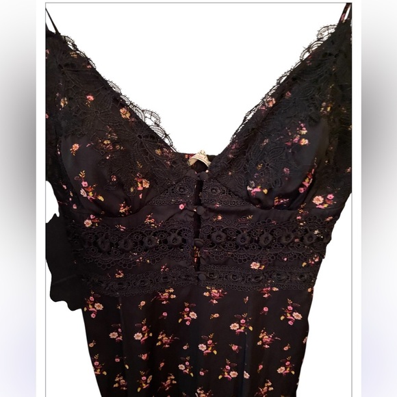 Free People Movement Out & About Maxi Slip Size S - Picture 5 of 11